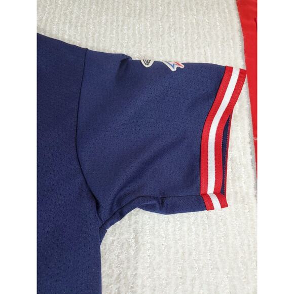 Cleveland Indians Majestic Size LG Short Sleeve Button Down Crew Neck Jersey - Picture 3 of 11